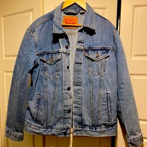 Men’s Levi’s Jean jacket
